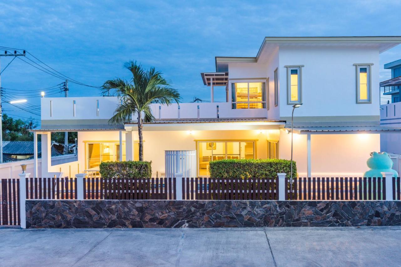Fira Villa Huahin Exterior foto